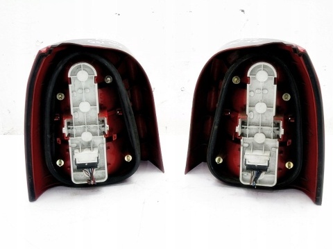 LAMPY TYŁ KOMPLET AUDI A4 B5 KOMBI LAMPY TYŁ KOMPLET AUDI A4 B5 KOMBI