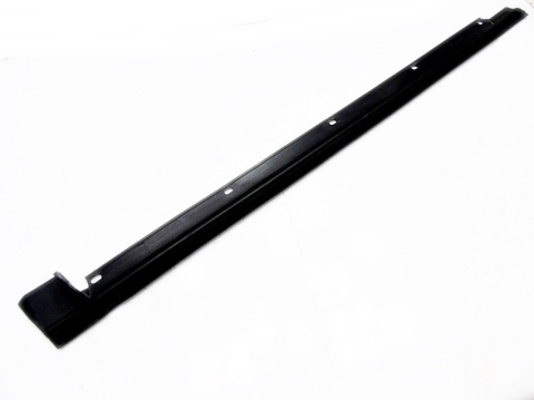 PARAPET LISTWA ZGARNIAJĄCA PRAWY TYŁ AUDI A4 B5 PARAPET LISTWA ZGARNIAJĄCA PRAWY TYŁ AUDI A4 B5