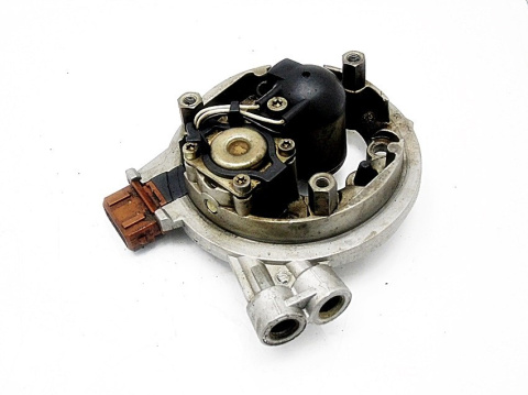 WTRYSKIWACZ 1.8 8V SEAT CORDOBA GOLF IBIZA WTRYSKIWACZ 1.8 8V SEAT CORDOBA GOLF IBIZA