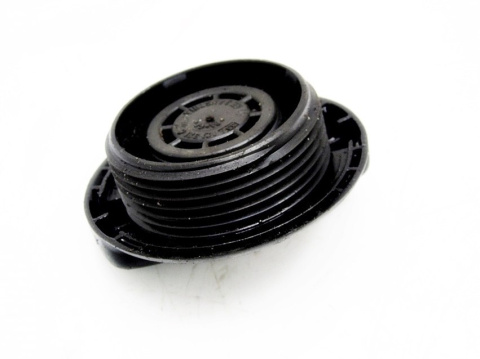 KOREK OLEJU 1.9 TDI PASSAT GOLF AUDI 80 A6 IBIZA KOREK OLEJU 1.9 TDI PASSAT GOLF AUDI 80 A6 IBIZA