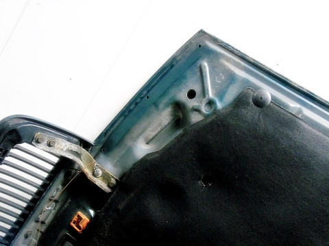 MASKA POKRYWA SILNIKA SKODA FELICIA LIFT MASKA POKRYWA SILNIKA SKODA FELICIA LIFT