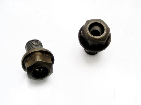 ŚRUBA REGULACYJNA ZAWORU HONDA 2.3 16V ACCORD V ŚRUBA REGULACYJNA ZAWORU HONDA 2.3 16V ACCORD V