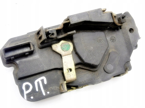 ZAMEK DRZWI PRAWY TYŁ PEUGEOT 206 5D ZAMEK DRZWI PRAWY TYŁ PEUGEOT 206 5D