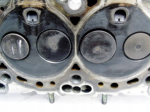 GŁOWICA NISSAN 2.0 TD SERENA ALMERA PRIMERA P10 GŁOWICA NISSAN 2.0 TD SERENA ALMERA PRIMERA P10