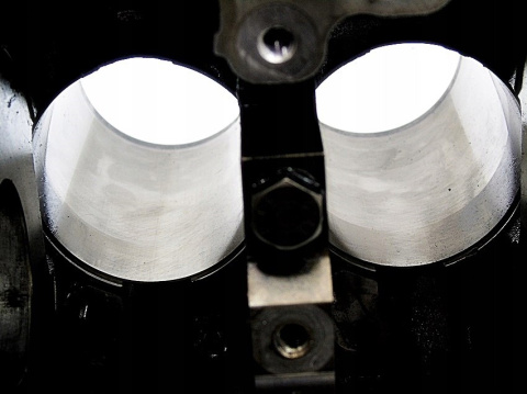 BLOK SILNIKA N47 BMW 2.0D X3 X1 E82 F25 F07 F11E91 BLOK SILNIKA N47 BMW 2.0D X3 X1 E82 F25 F07 F11E91