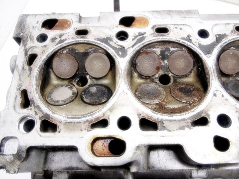 GŁOWICA VOLVO 2.4T XC70 C70 S70 GŁOWICA VOLVO 2.4T XC70 C70 S70