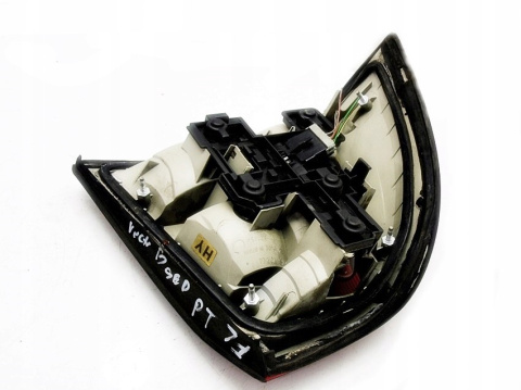 LAMPY TYŁ OPEL VECTRA B LIFT KOMPLET LAMPY TYŁ OPEL VECTRA B LIFT KOMPLET