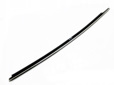 LISTWA ZGARNIAJĄCA PRZÓD OPEL VECTRA B LIFT SEDAN LISTWA ZGARNIAJĄCA PRZÓD OPEL VECTRA B LIFT SEDAN