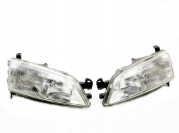 REFLEKTORY LAMPY PRZÓD OPEL VECTRA B KOMPLET