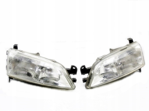 REFLEKTORY LAMPY PRZÓD OPEL VECTRA B KOMPLET REFLEKTORY LAMPY PRZÓD OPEL VECTRA B KOMPLET