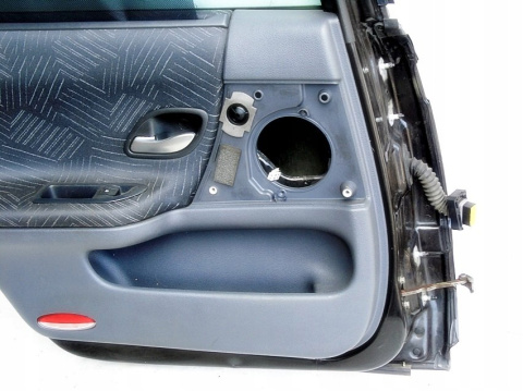 DRZWI LEWY TYŁ RENAULT LAGUNA II KOMBI TEB66 DRZWI LEWY TYŁ RENAULT LAGUNA II KOMBI TEB66