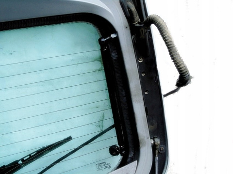 KLAPA BAGAZNIKA TYŁ TEB64 RENAULT LAGUNA II KOMBI KLAPA BAGAZNIKA TYŁ TEB64 RENAULT LAGUNA II KOMBI