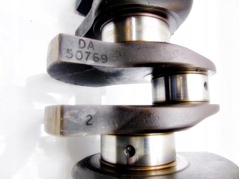WAŁ KORBOWY 2.0 20V VOLVO V70 S70 850 WAŁ KORBOWY 2.0 20V VOLVO V70 S70 850