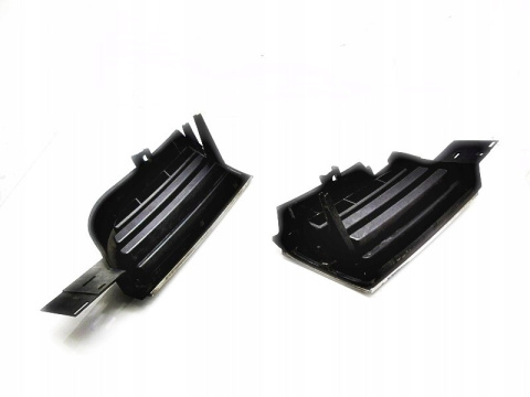 GRILL ATRAPA KOMPLET MITSUBISHI CARISMA 2001r GRILL ATRAPA KOMPLET MITSUBISHI CARISMA 2001r