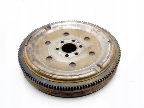 KOŁO DWUMASOWE VW 1.8 T 20V PASSAT AUDI A4 A6 KOŁO DWUMASOWE VW 1.8 T 20V PASSAT AUDI A4 A6