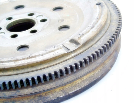 KOŁO DWUMASOWE VW 1.8 T 20V PASSAT AUDI A4 A6 KOŁO DWUMASOWE VW 1.8 T 20V PASSAT AUDI A4 A6