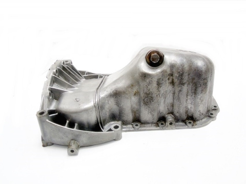 MISKA OLEJU VW 1.8 T 20V PASSAT AUDI A4 A6 MISKA OLEJU VW 1.8 T 20V PASSAT AUDI A4 A6