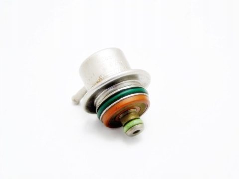 ZAWÓR LISTWY PALIWA VW 1.8 T 20V PASSAT AUDI A4 A6 ZAWÓR LISTWY PALIWA VW 1.8 T 20V PASSAT AUDI A4 A6