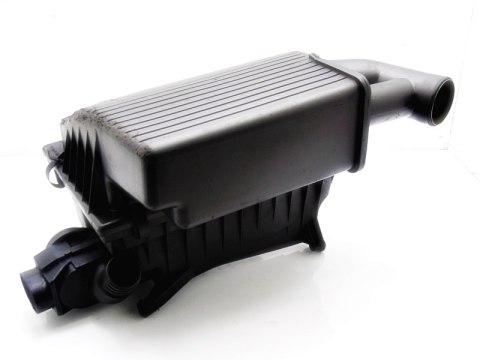 OBUDOWA FILTRA POWIETRZA 1.6 8V ASTRA F G VECTRA B OBUDOWA FILTRA POWIETRZA 1.6 8V ASTRA F G VECTRA B