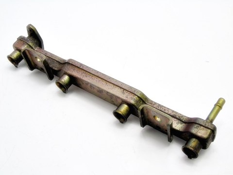 LISTWA PALIWA WTRYSKOWA NISSAN ALMERA N16 1.5 16V LISTWA PALIWA WTRYSKOWA NISSAN ALMERA N16 1.5 16V
