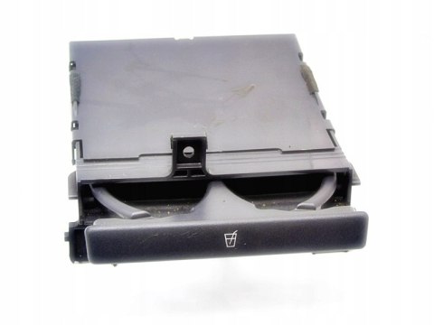UCHWYT NA KUBKI NISSAN ALMERA N16 3D UCHWYT NA KUBKI NISSAN ALMERA N16 3D