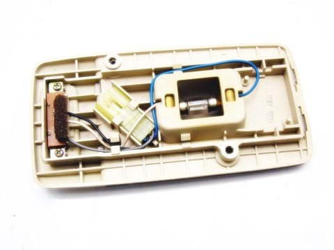 LAMPKA KABINY SUBARU OUTBACK II BH USA LAMPKA KABINY SUBARU OUTBACK II BH USA