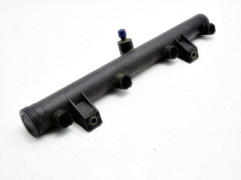 LISTWA PALIWA 1.8 2.0 16V XSARA PICASSO C5 407 406 LISTWA PALIWA 1.8 2.0 16V XSARA PICASSO C5 407 406