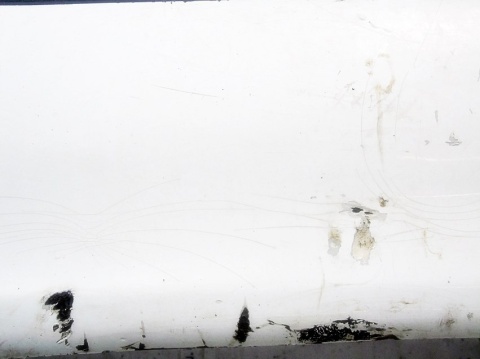 ZDERZAK TYŁ HYUNDAI H200 2.5 TD ZDERZAK TYŁ HYUNDAI H200 2.5 TD