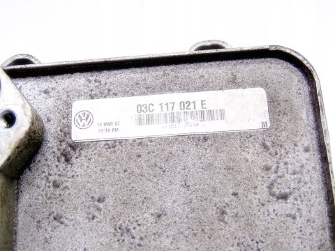 CHŁODNICA OLEJU 1.6 FSI GOLF JETTA A3 PASSAT EOS CHŁODNICA OLEJU 1.6 FSI GOLF JETTA A3 PASSAT EOS