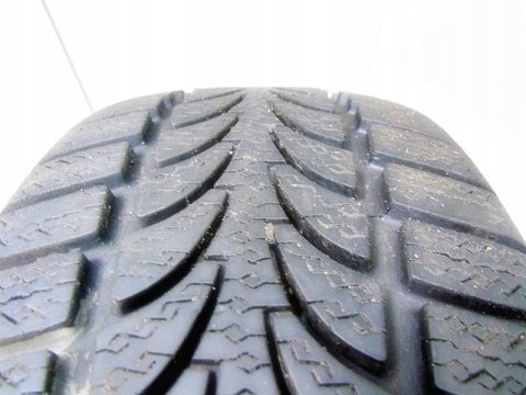 OPONY ZIMOWE NOKIAN WR 185/65 15'' komplet OPONY ZIMOWE NOKIAN WR 185/65 15'' komplet