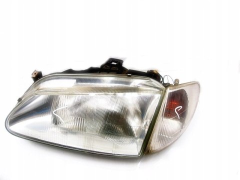 REFLEKTORY LAMPY PRZÓD KOMPLET RENAULT SCENIC I REFLEKTORY LAMPY PRZÓD KOMPLET RENAULT SCENIC I