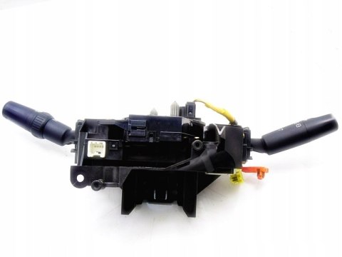 PRZEŁĄCZNIK ZESPOLONY MAZDA 3 HB 5D 03-09r PRZEŁĄCZNIK ZESPOLONY MAZDA 3 HB 5D 03-09r