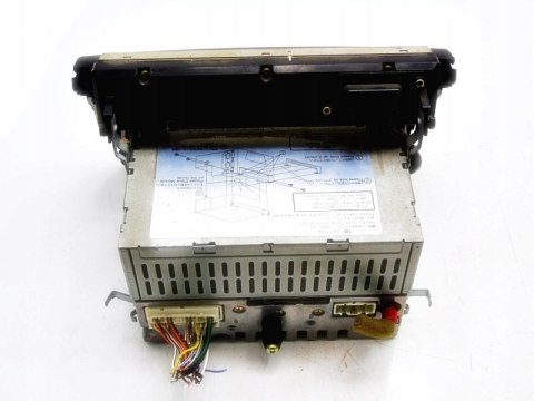 RADIO MAZDA 3 HB 5D 03-09r RADIO MAZDA 3 HB 5D 03-09r