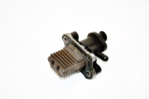 PODGRZEWACZ PALIWA MB 2.2 D E220 C220 W202 W210 PODGRZEWACZ PALIWA MB 2.2 D E220 C220 W202 W210
