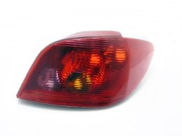 LAMPA PRAWY TYŁ PEUGEOT 307 5D