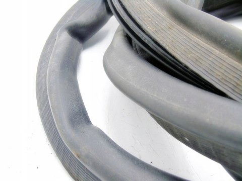 USZCZELKA WNĘKI BAGAŻNIKA PEUGEOT 307 5D USZCZELKA WNĘKI BAGAŻNIKA PEUGEOT 307 5D