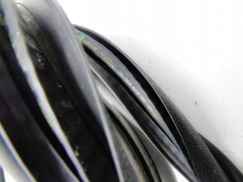 USZCZELKA WNĘKI DRZWI PRAWY TYŁ PEUGEOT 307 5D USZCZELKA WNĘKI DRZWI PRAWY TYŁ PEUGEOT 307 5D