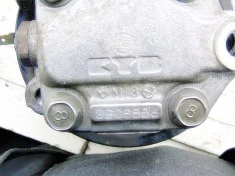 POMPA WSPOMAGANIA 1.6 16V MAZDA 3 POMPA WSPOMAGANIA 1.6 16V MAZDA 3