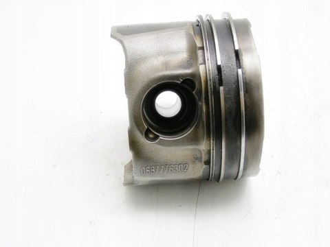 TŁOK 1.6 CDTI ASTRA J K MERIVA B INSIGNIA MOKKA TŁOK 1.6 CDTI ASTRA J K MERIVA B INSIGNIA MOKKA