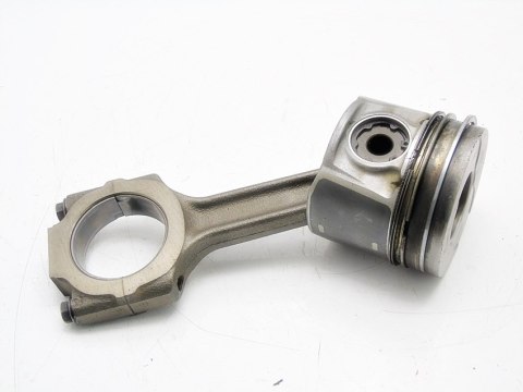 TŁOK KORBOWÓD 1.9 CDTI JTD STILO VECTRA 156 147 TŁOK KORBOWÓD 1.9 CDTI JTD STILO VECTRA 156 147