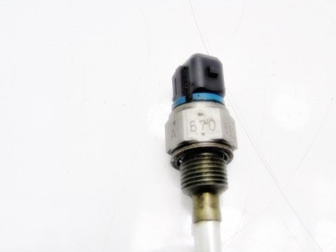 CZUJNIK OLEJU 1.5 DCI MEGANE CLIO LAGUNA DUSTER CZUJNIK OLEJU 1.5 DCI MEGANE CLIO LAGUNA DUSTER