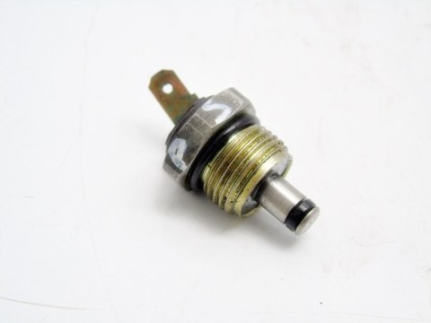CZUJNIK POMPY WSPOMAGANIA 2.0 16V MAZDA 6 5 MONDEO CZUJNIK POMPY WSPOMAGANIA 2.0 16V MAZDA 6 5 MONDEO
