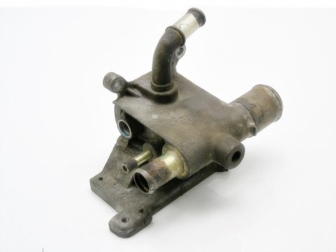 KRÓCIEC WODY GŁOWICY 2.0 16V MAZDA 6 5 MONDEO MK3 KRÓCIEC WODY GŁOWICY 2.0 16V MAZDA 6 5 MONDEO MK3