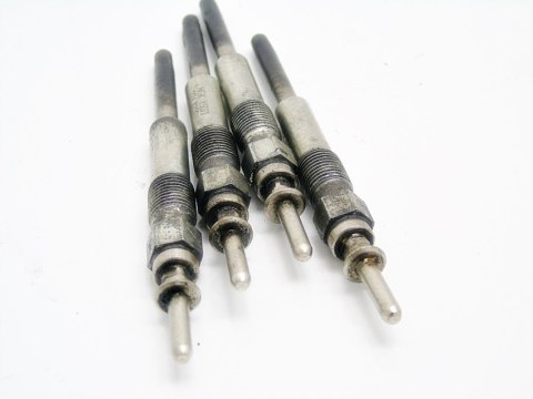 ŚWIECE ŻAROWE 2.0 D BMW E46 E39 320 520 318 D ŚWIECE ŻAROWE 2.0 D BMW E46 E39 320 520 318 D