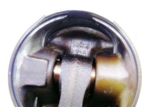 TŁOK KORBOWÓD 1.6 8V ASTRA VECTRA KADETT ASCONA TŁOK KORBOWÓD 1.6 8V ASTRA VECTRA KADETT ASCONA
