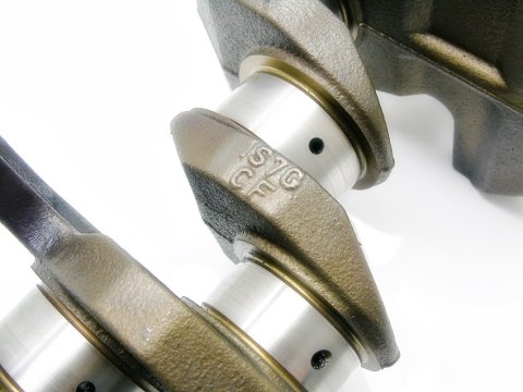 WAŁ KORBOWY 1.8 16V MONDEO MK3 MAZDA 6 5 V50 S40 WAŁ KORBOWY 1.8 16V MONDEO MK3 MAZDA 6 5 V50 S40