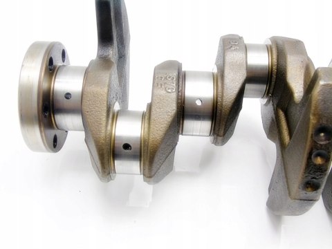WAŁ KORBOWY 1.8 16V MONDEO MK3 MAZDA 6 5 V50 S40 WAŁ KORBOWY 1.8 16V MONDEO MK3 MAZDA 6 5 V50 S40