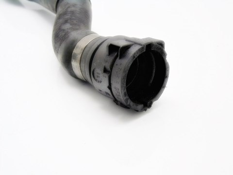 WĄŻ PRZEWÓD WODY 2.0 D BMW E46 E39 320 520 318 D WĄŻ PRZEWÓD WODY 2.0 D BMW E46 E39 320 520 318 D