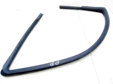 USZCZELKA SZYBY DRZWI PRAWY PRZÓD PEUGEOT 406 SEDA USZCZELKA SZYBY DRZWI PRAWY PRZÓD PEUGEOT 406 SEDA