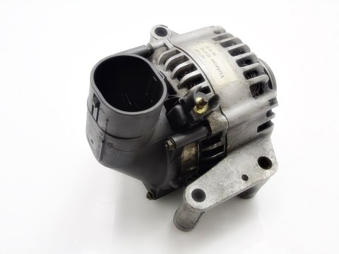 ALTERNATOR 1S7T-CD 2.0 16V MONDEO MK3 V50 S40 C30 ALTERNATOR 1S7T-CD 2.0 16V MONDEO MK3 V50 S40 C30